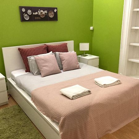 Lisbon T2 Apartment In Typical Villa In Sapadores Lissabon Exterior foto