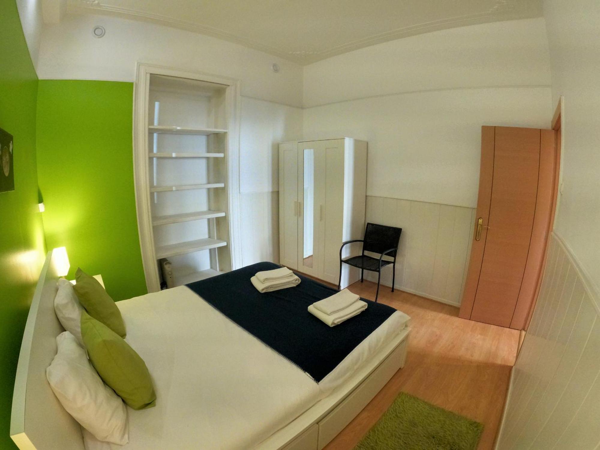 Lisbon T2 Apartment In Typical Villa In Sapadores Lissabon Exterior foto