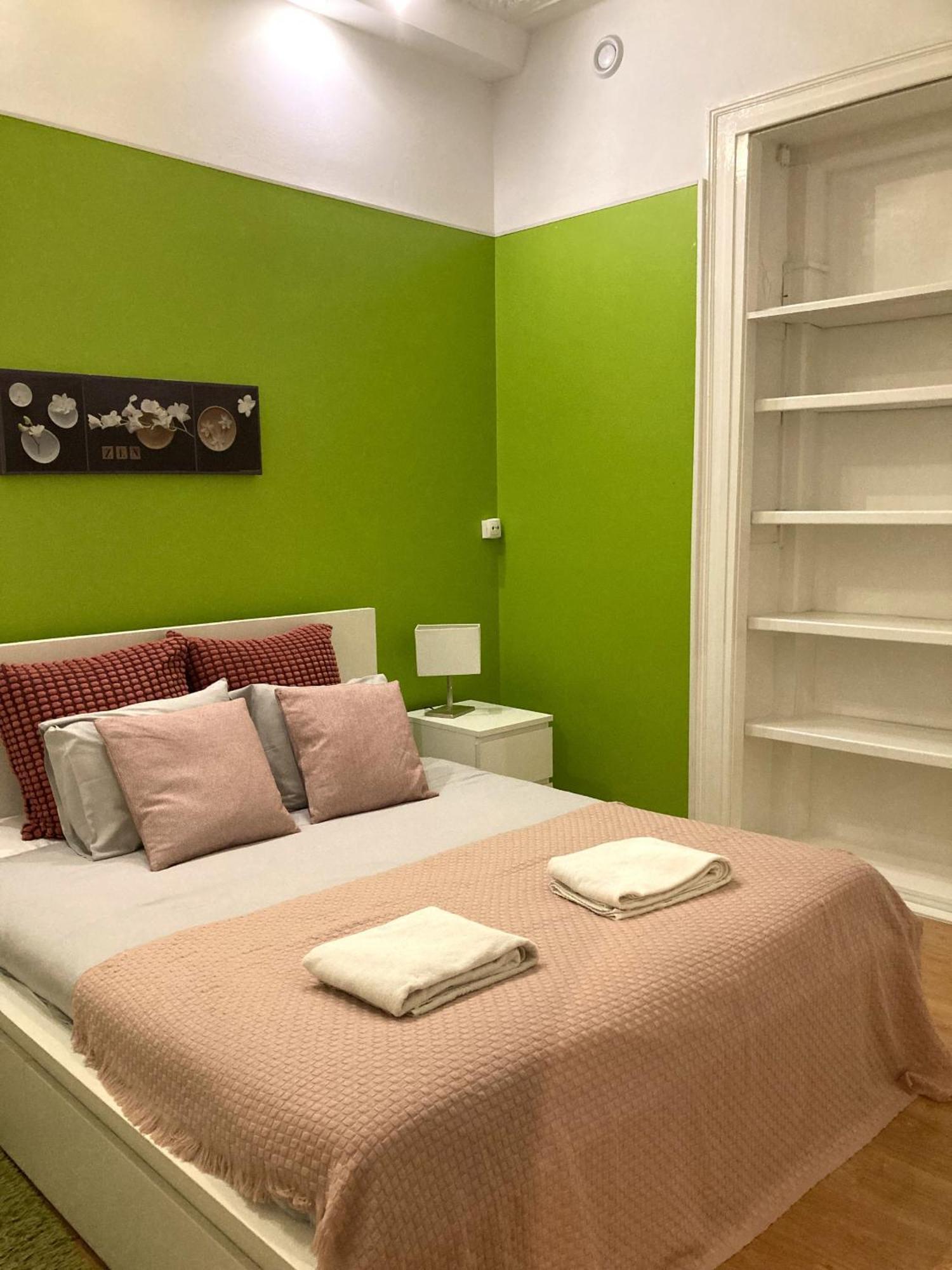 Lisbon T2 Apartment In Typical Villa In Sapadores Lissabon Exterior foto