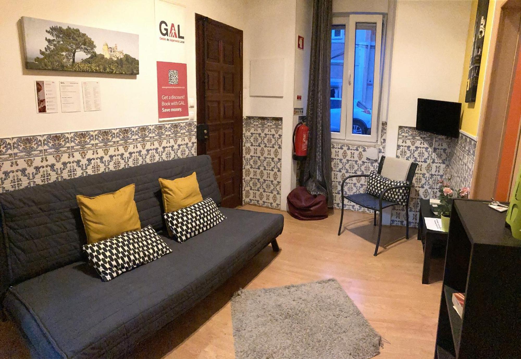 Lisbon T2 Apartment In Typical Villa In Sapadores Lissabon Exterior foto